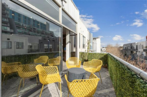 Charming 2BR Suite in the Heart of Prahran